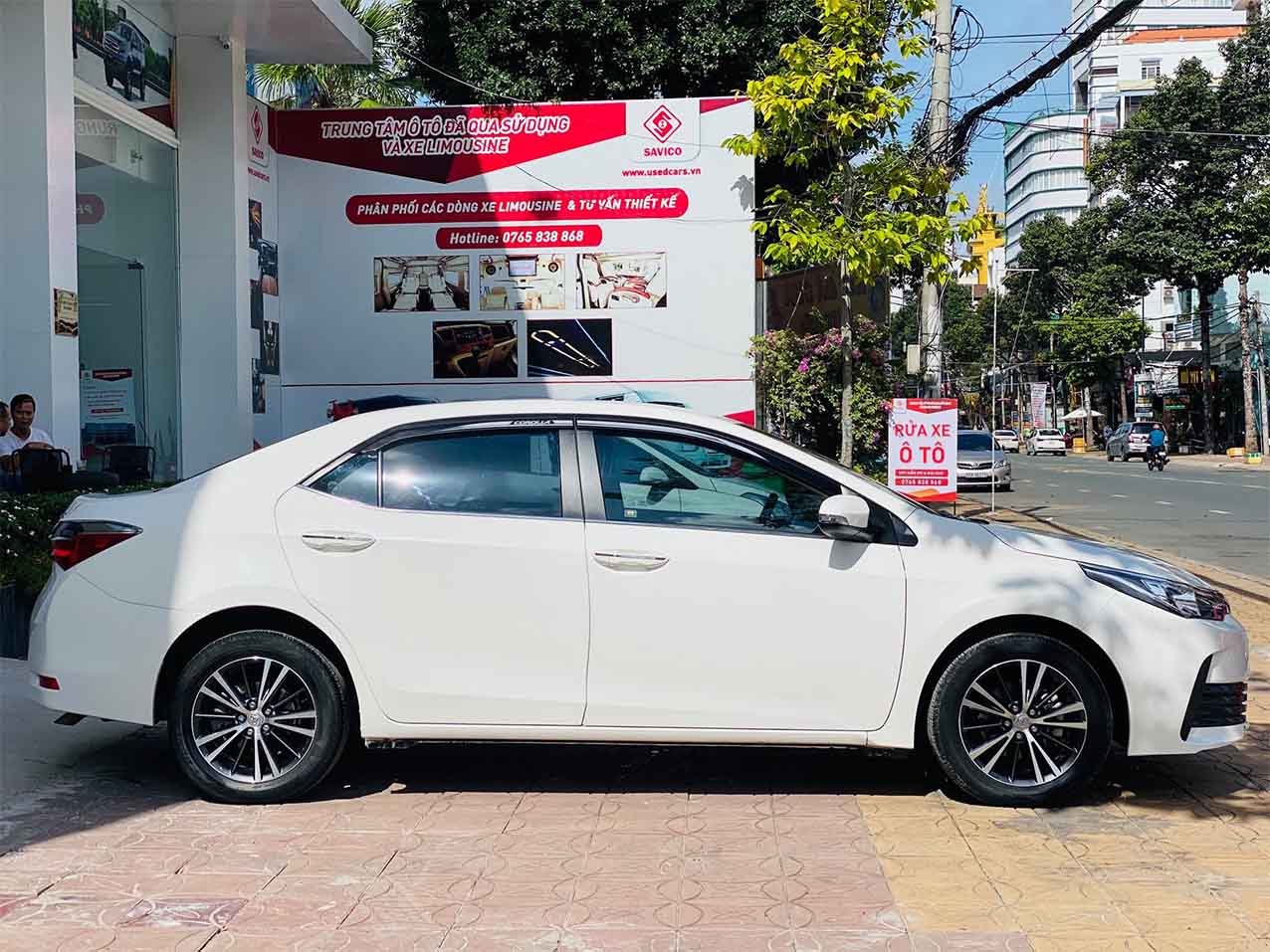 Toyota Altis 1.8G AT 2018 - UsedCars.vn | Hotline: 0765 838 868