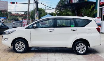 Toyota Innova 2.0 E  MT full