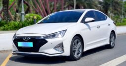 Huyndai Elantra 1.6 AT Sport